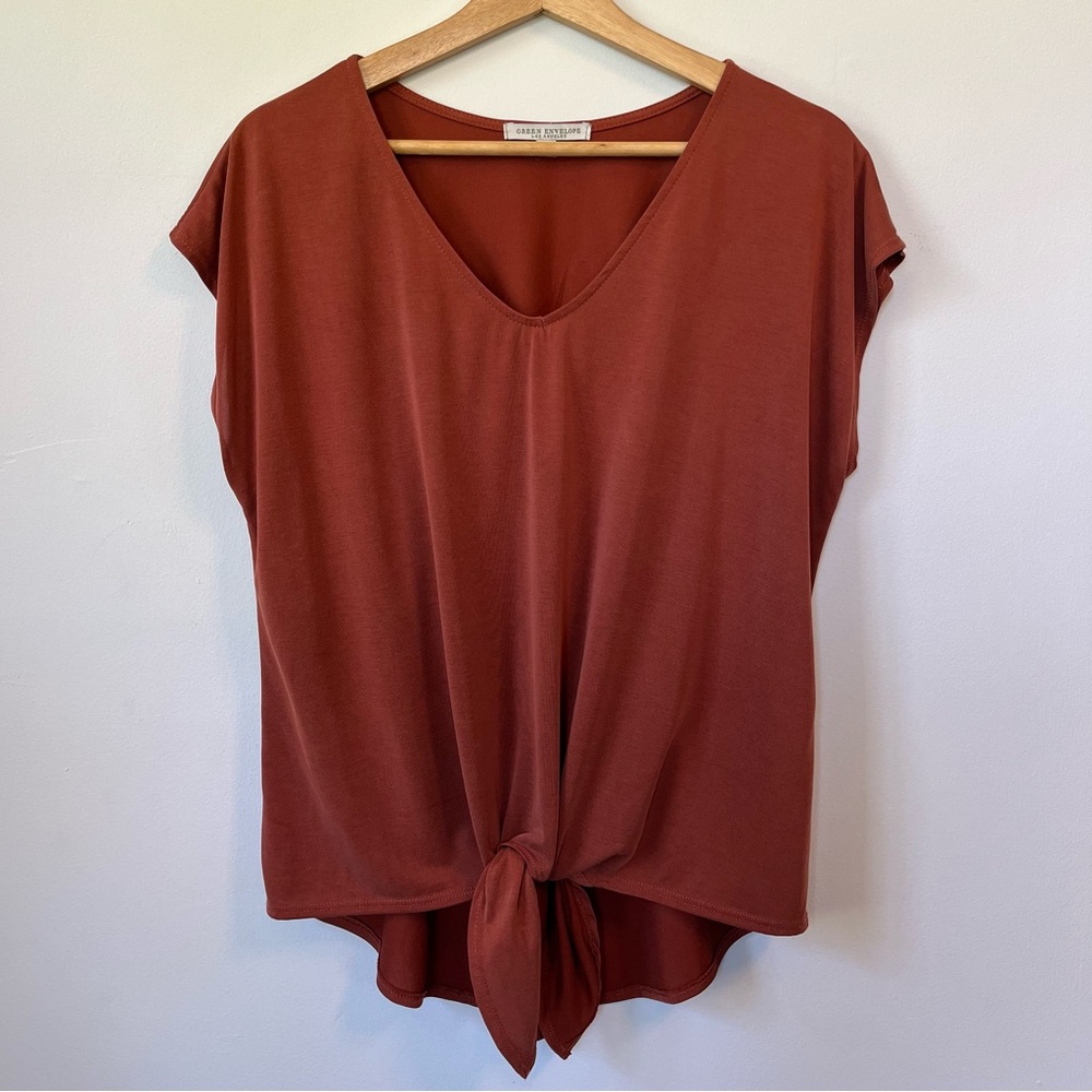 Green Envelope Los Angeles Rust Colored Front Tie Short Sleeve T- Shirt, Size L